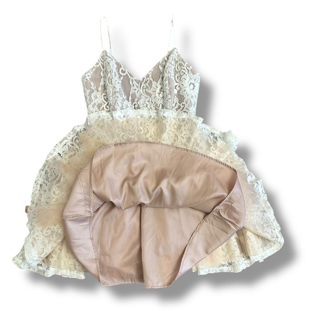 L’Atiste by Amy Ivory Lace Mini Dress Medium Fit & Flare Blush Lined Bridal - Picture 5 of 9